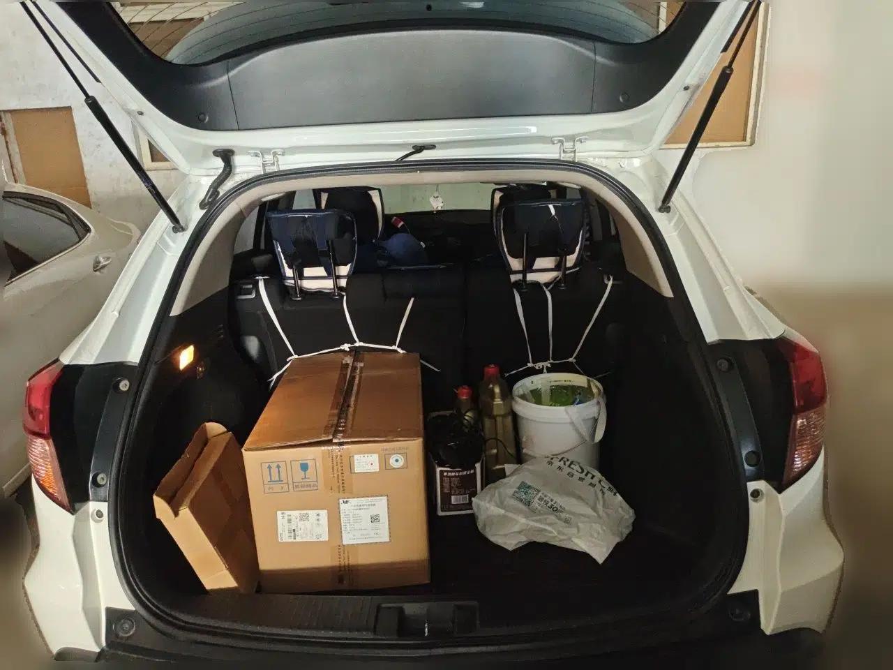 Honda Vezel 2018 1.5L CVT 2WD Technology Elite Model — миниатюра 19