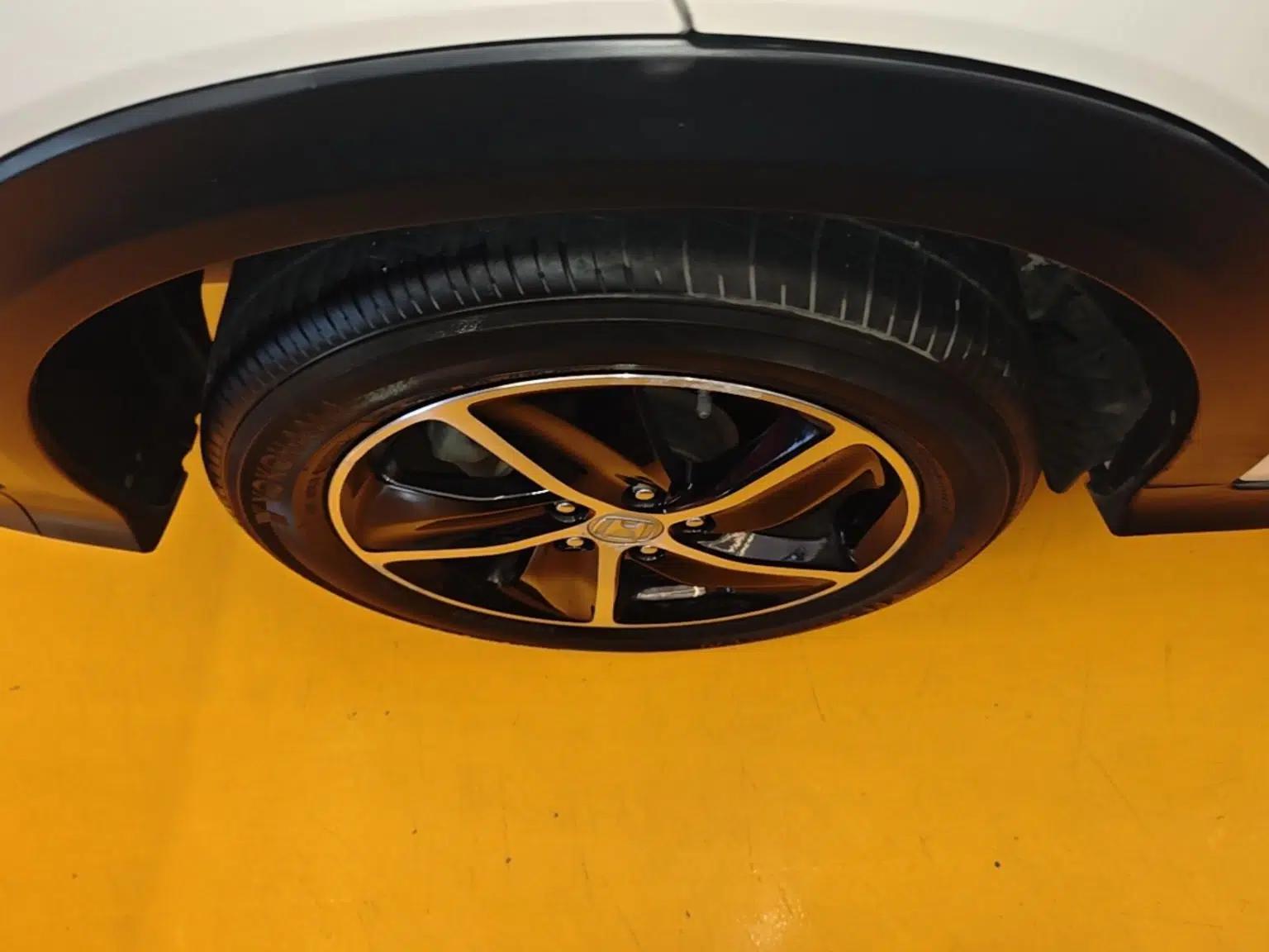 Honda Vezel 2020 1.5L CVT Pioneer Edition — миниатюра 11