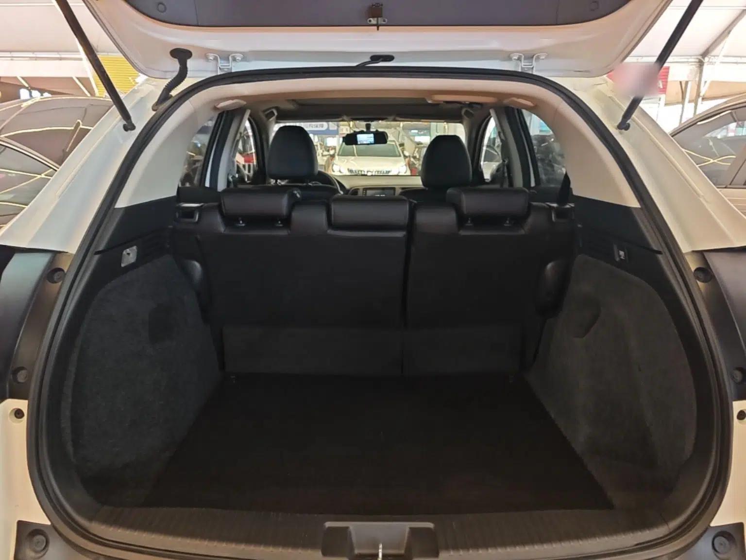 Honda Vezel 2020 1.5L CVT Pioneer Edition — миниатюра 27