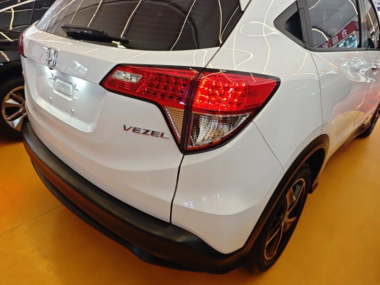 Honda Vezel 2020 1.5L CVT Pioneer Edition — миниатюра 9