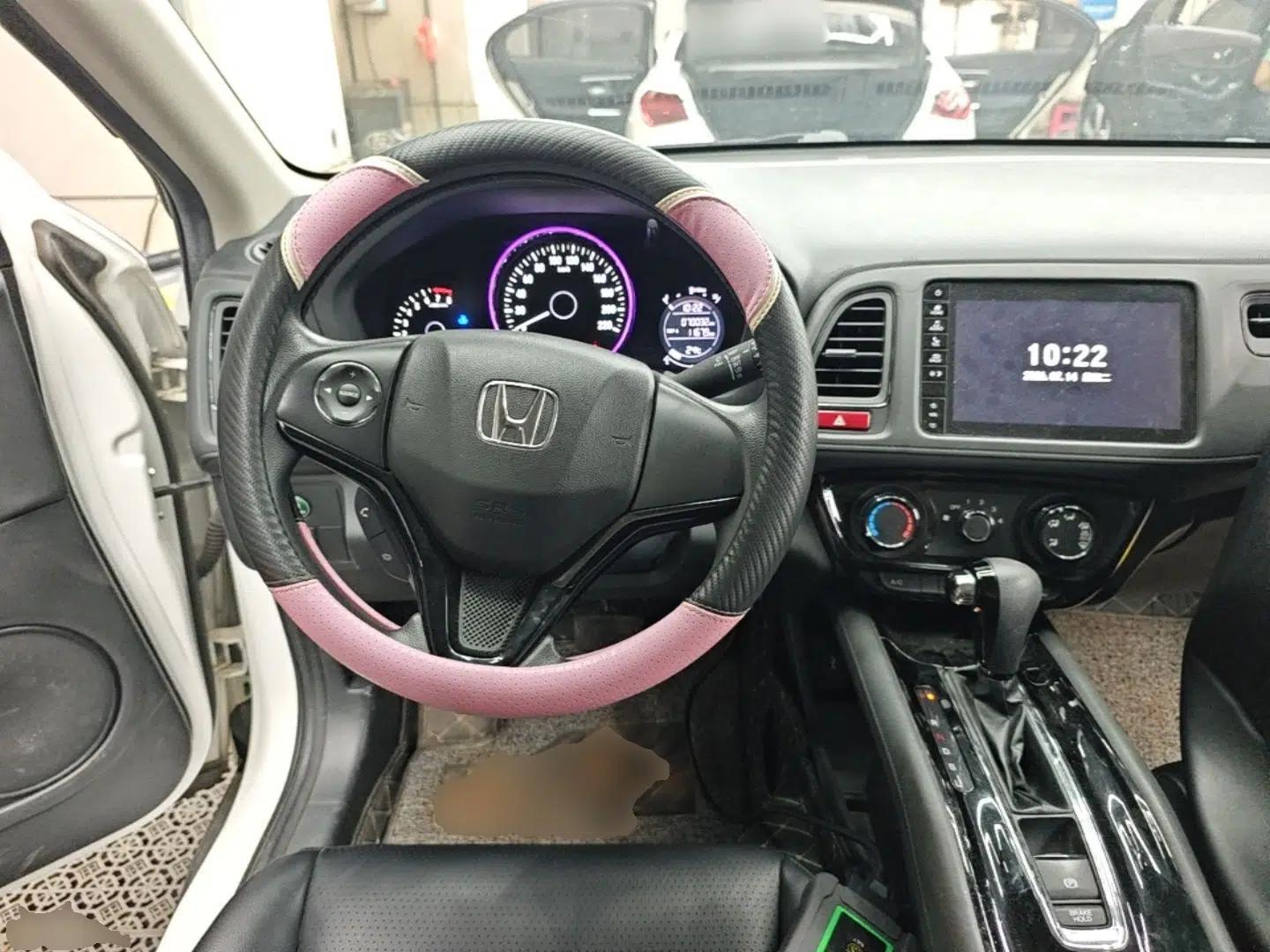 Honda Vezel 2017 1.5L CVT 2WD Comfort Model — миниатюра 13