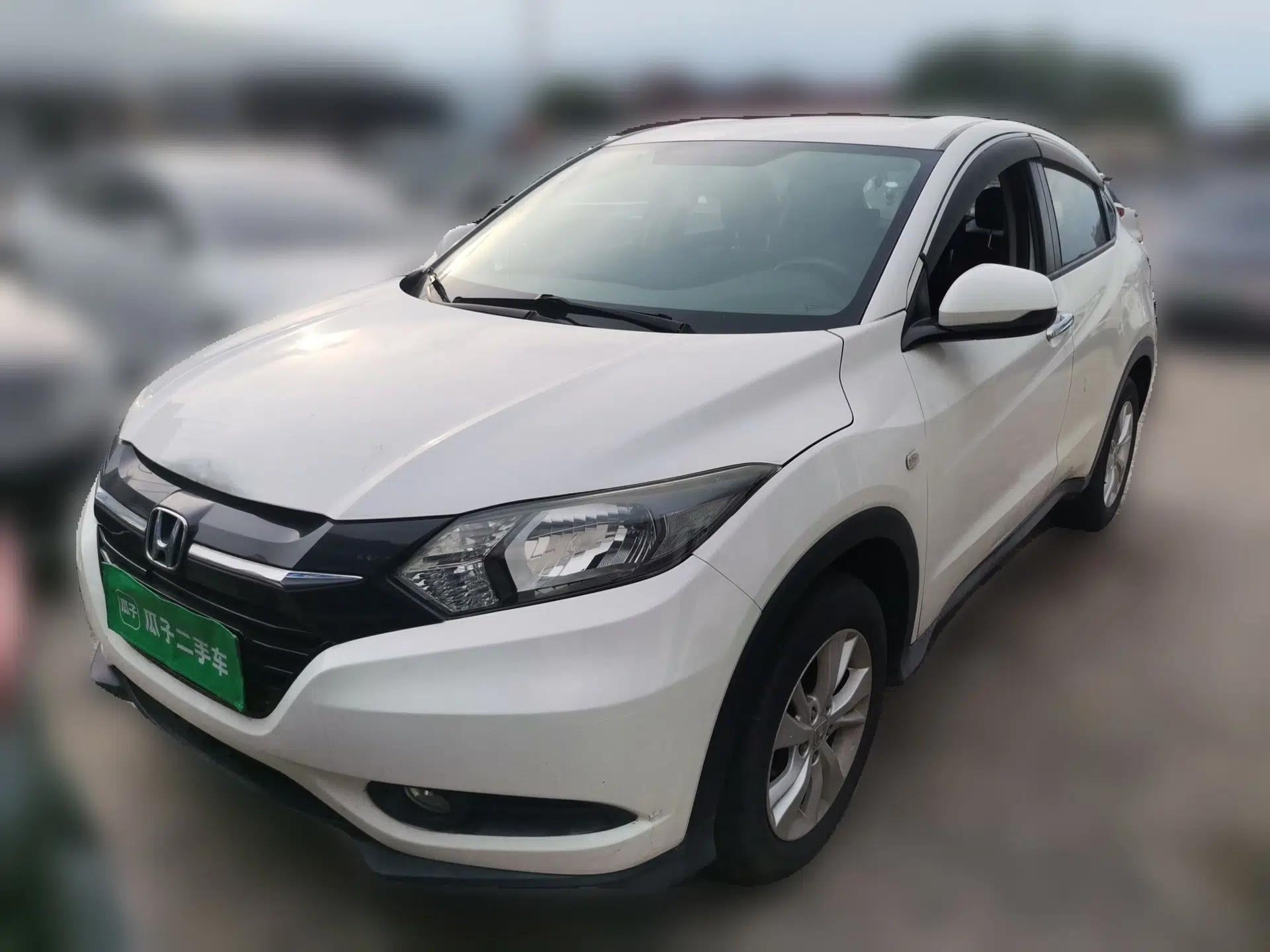 Honda Vezel 2017 1.5L CVT 2WD Comfort Model — миниатюра 1