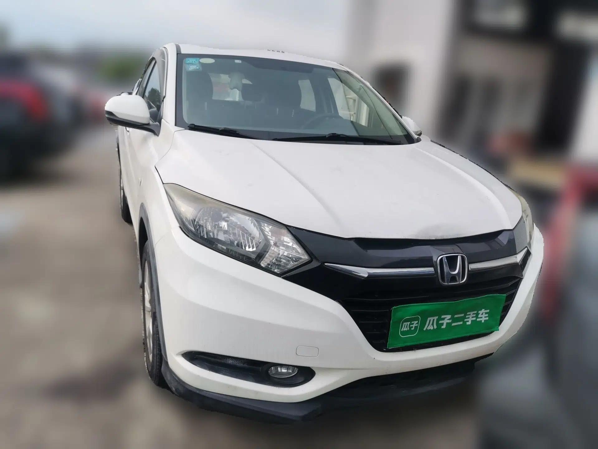 Honda Vezel 2017 1.5L CVT 2WD Comfort Model — миниатюра 2