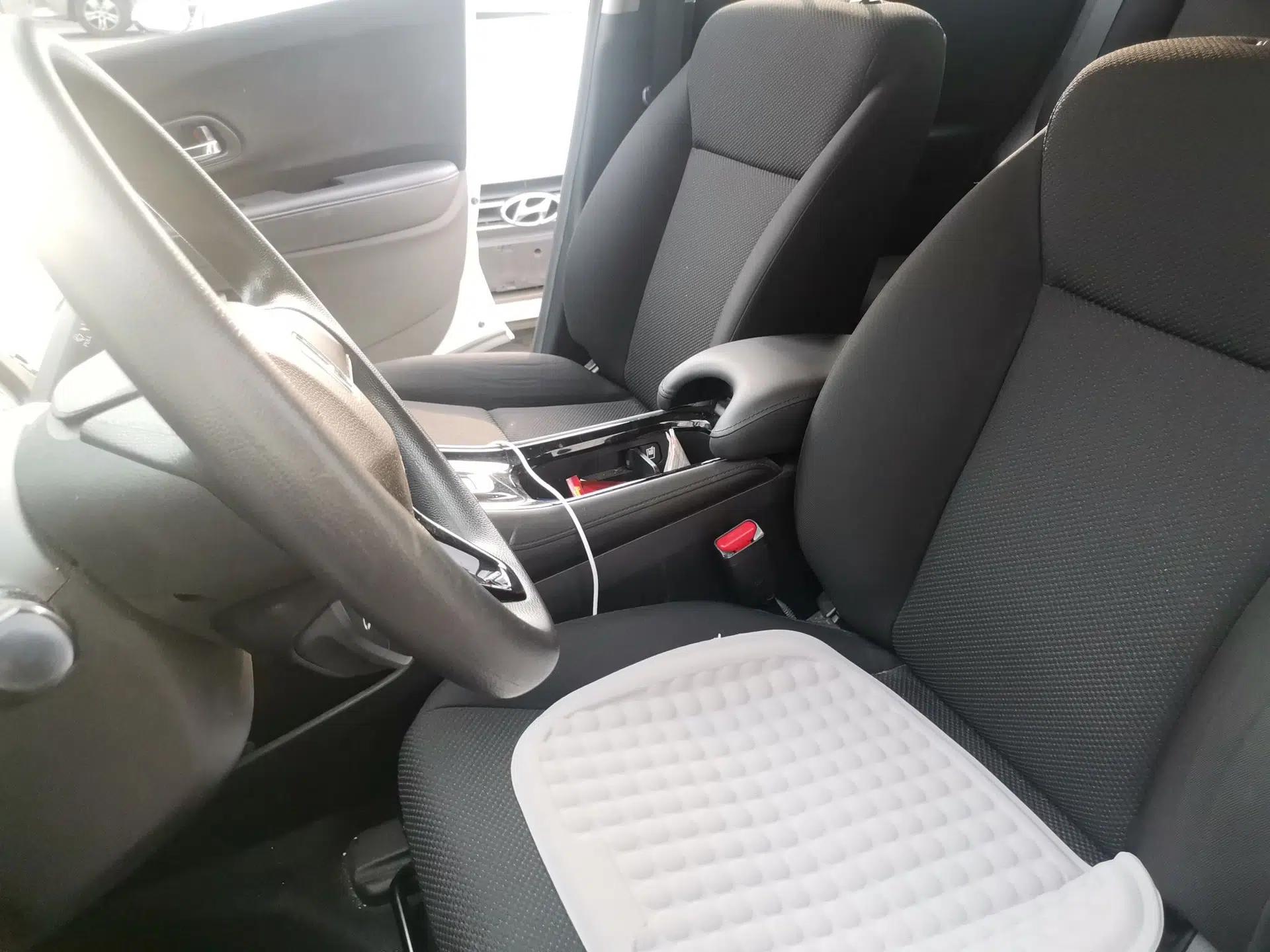 Honda Vezel 2017 1.5L CVT 2WD Comfort Model — миниатюра 15