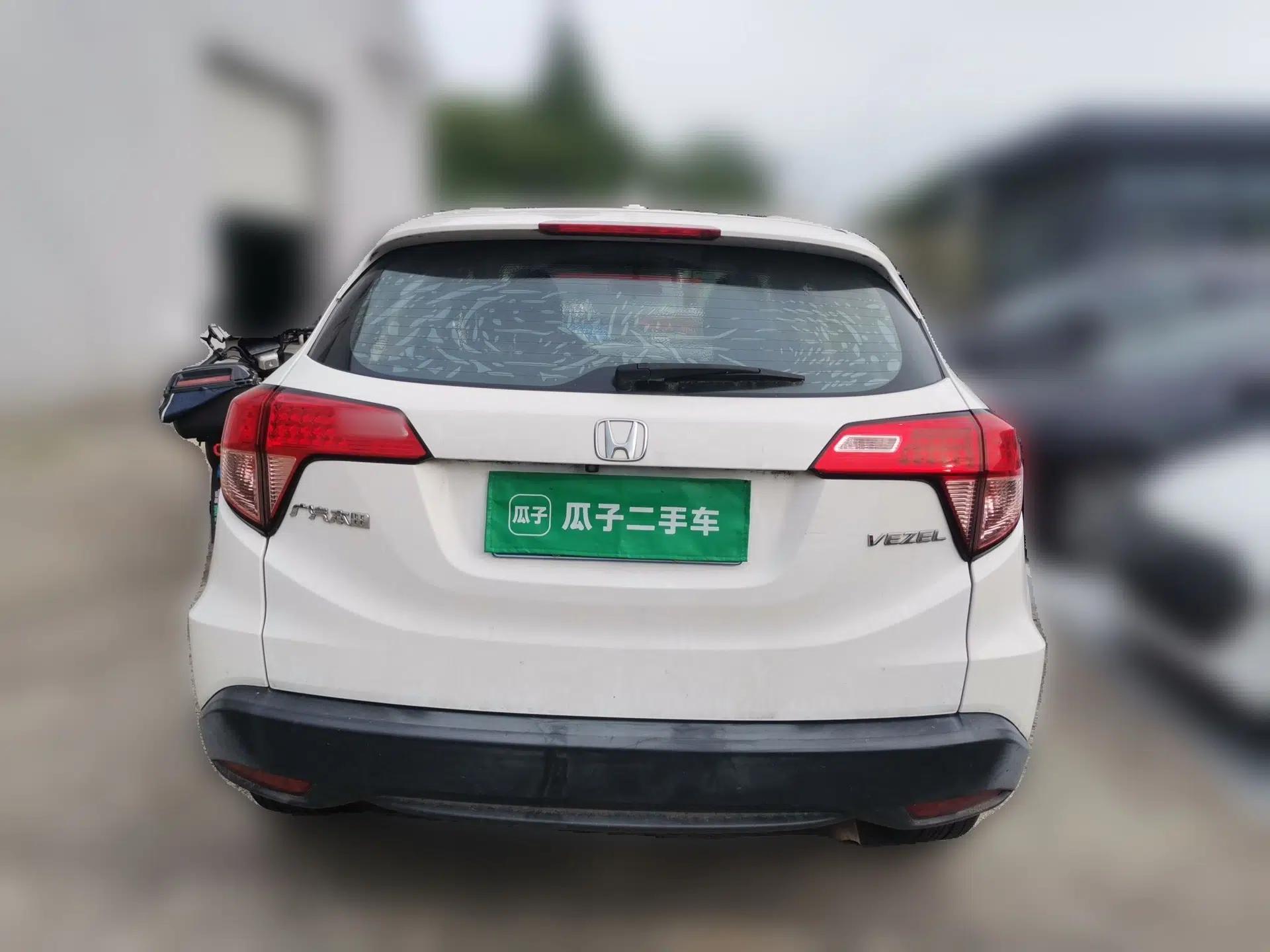 Honda Vezel 2017 1.5L CVT 2WD Comfort Model — миниатюра 5