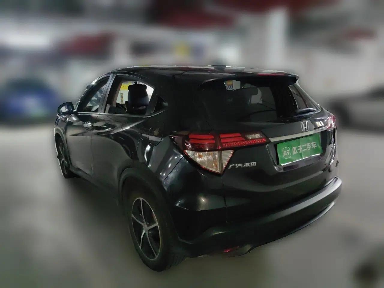 Honda Vezel 2020 220 TURBO CVT Luxury Edition — миниатюра 4