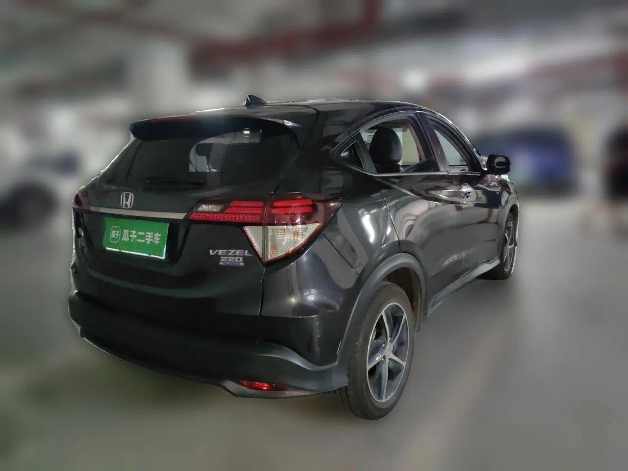 Honda Vezel 2020 220 TURBO CVT Luxury Edition — миниатюра 6