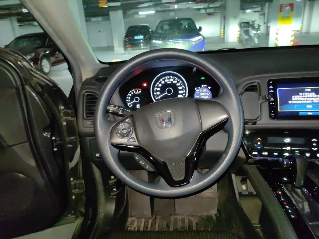 Honda Vezel 2020 220 TURBO CVT Luxury Edition — миниатюра 10