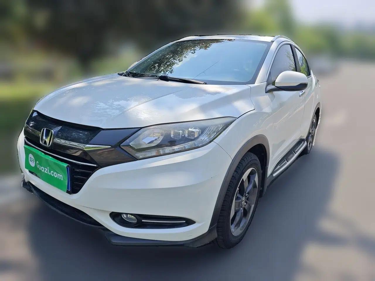 Honda Vezel 2015 1.8L CVT 2WD Luxury Model — миниатюра 1