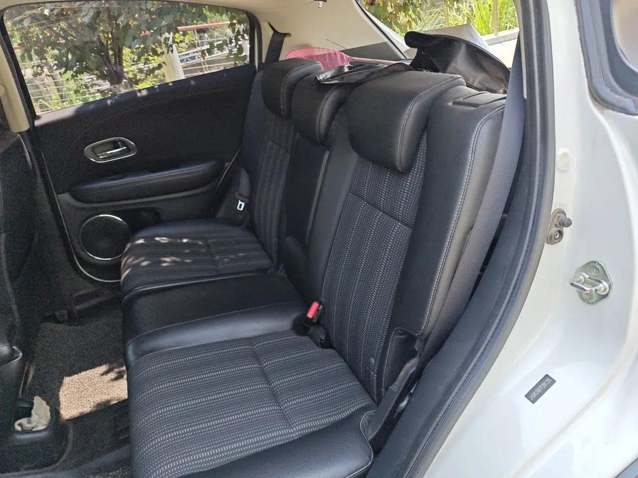 Honda Vezel 2015 1.8L CVT 2WD Luxury Model — миниатюра 17