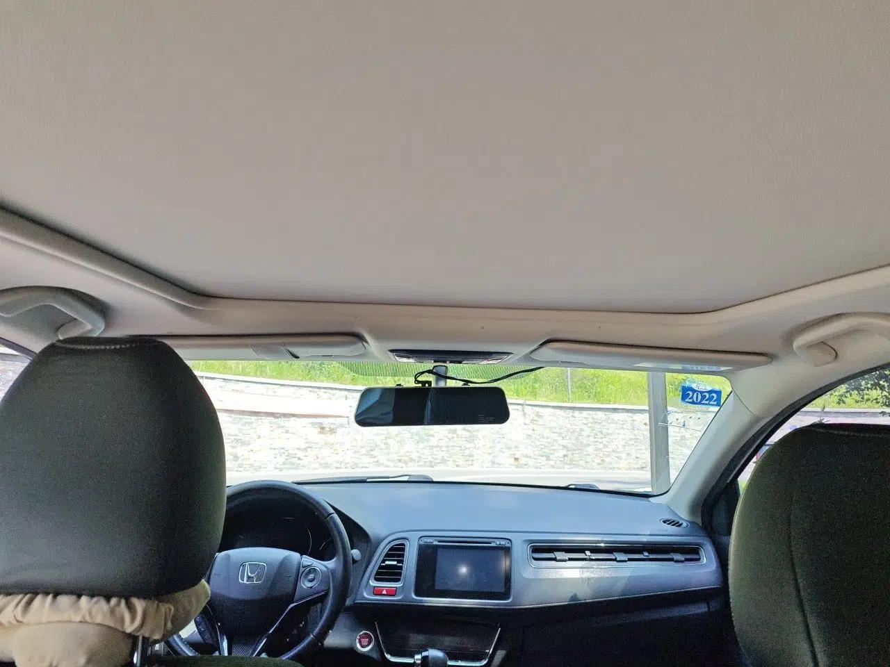 Honda Vezel 2015 1.8L CVT 2WD Luxury Model — миниатюра 18