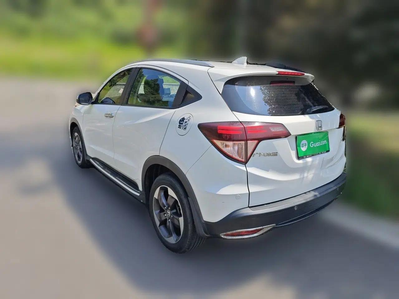Honda Vezel 2015 1.8L CVT 2WD Luxury Model — миниатюра 4