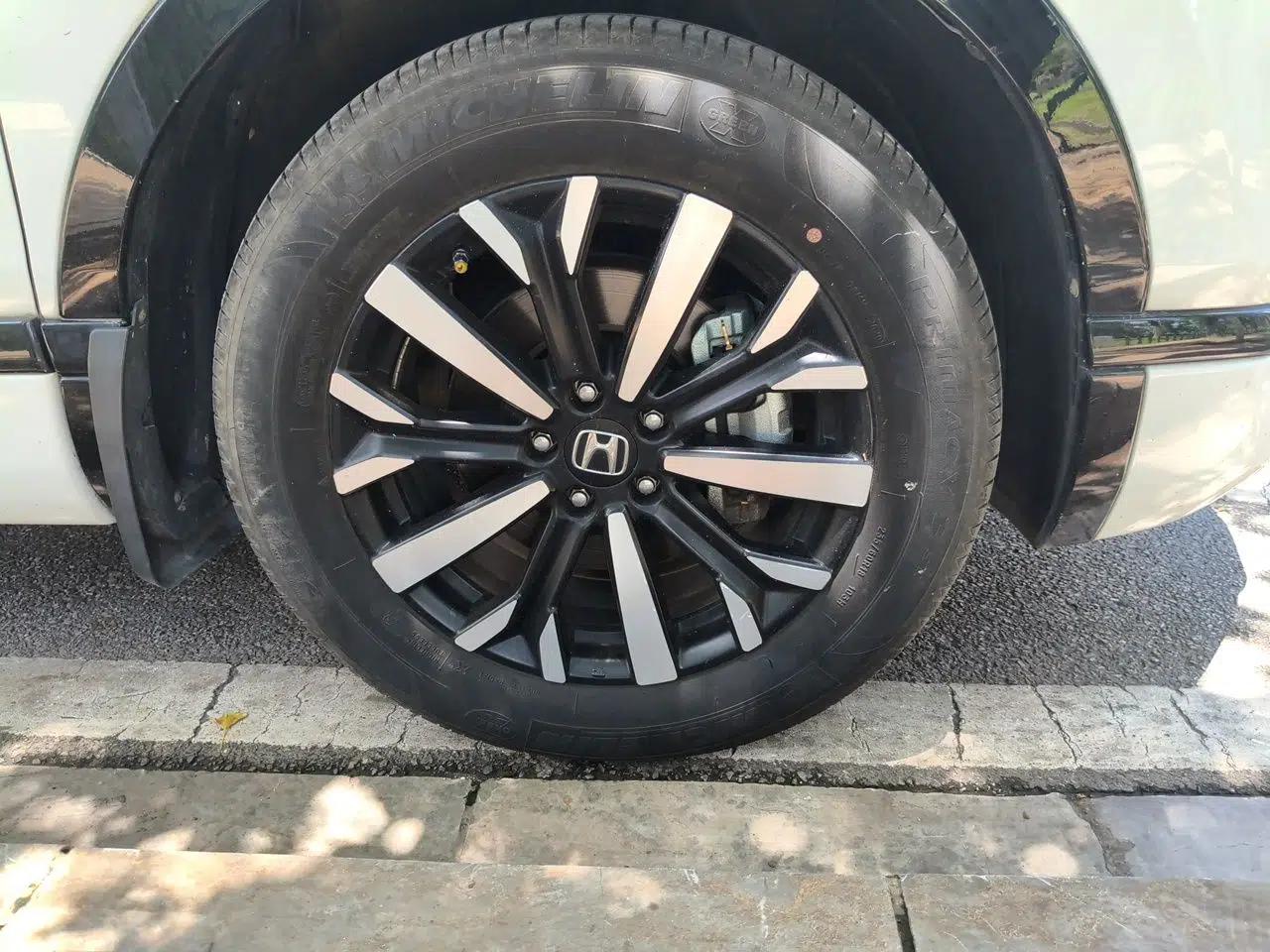 Honda Breeze 2020 Rui Hybrid 2.0L Two-Wheel Drive Rui Luxury Edition — миниатюра 8
