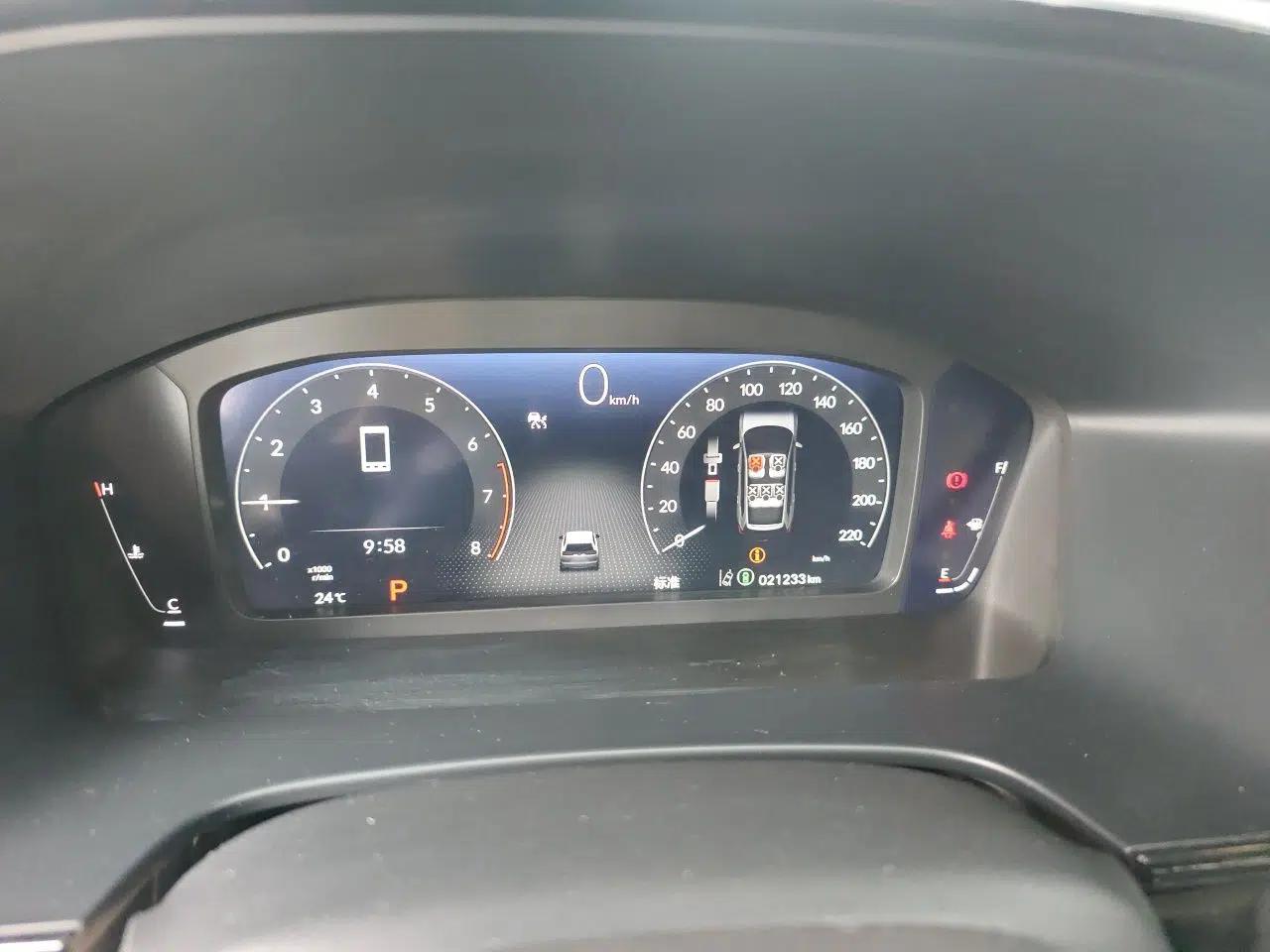 Honda Breeze 2025 240TURBO Two-Wheel-Drive Luxury Edition 5 Seats — миниатюра 11