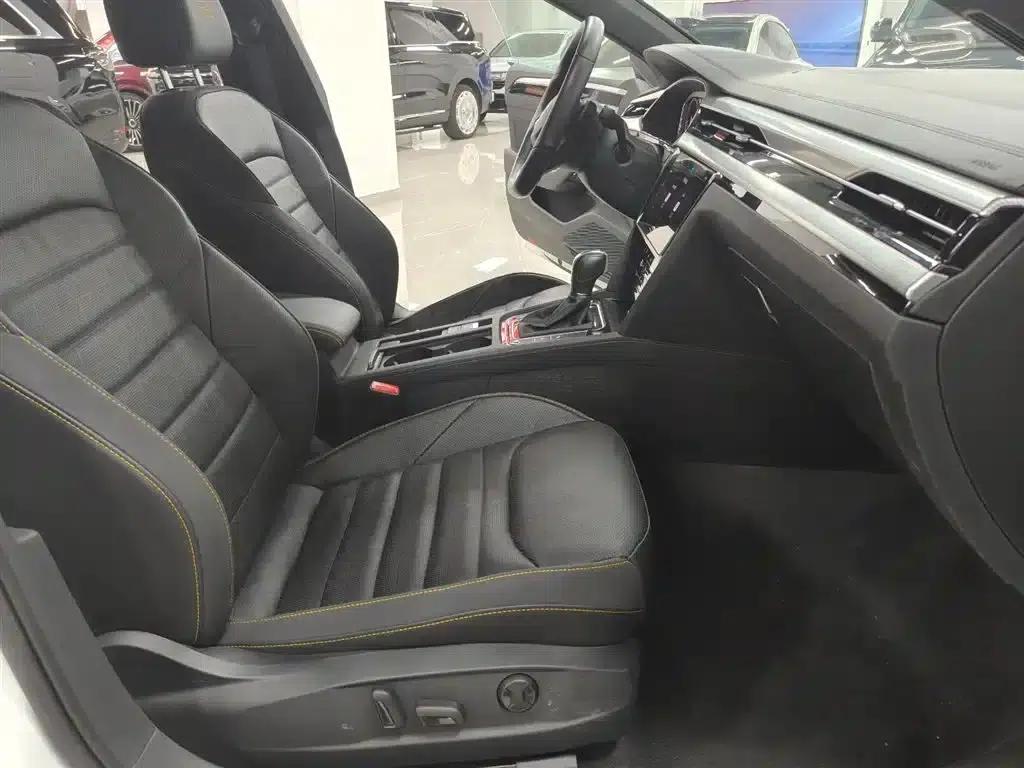 FAW-Volkswagen CC 2024 380TSI Striking Edition — миниатюра 12