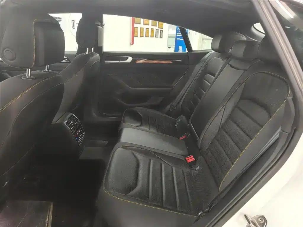 FAW-Volkswagen CC 2024 380TSI Striking Edition — миниатюра 19