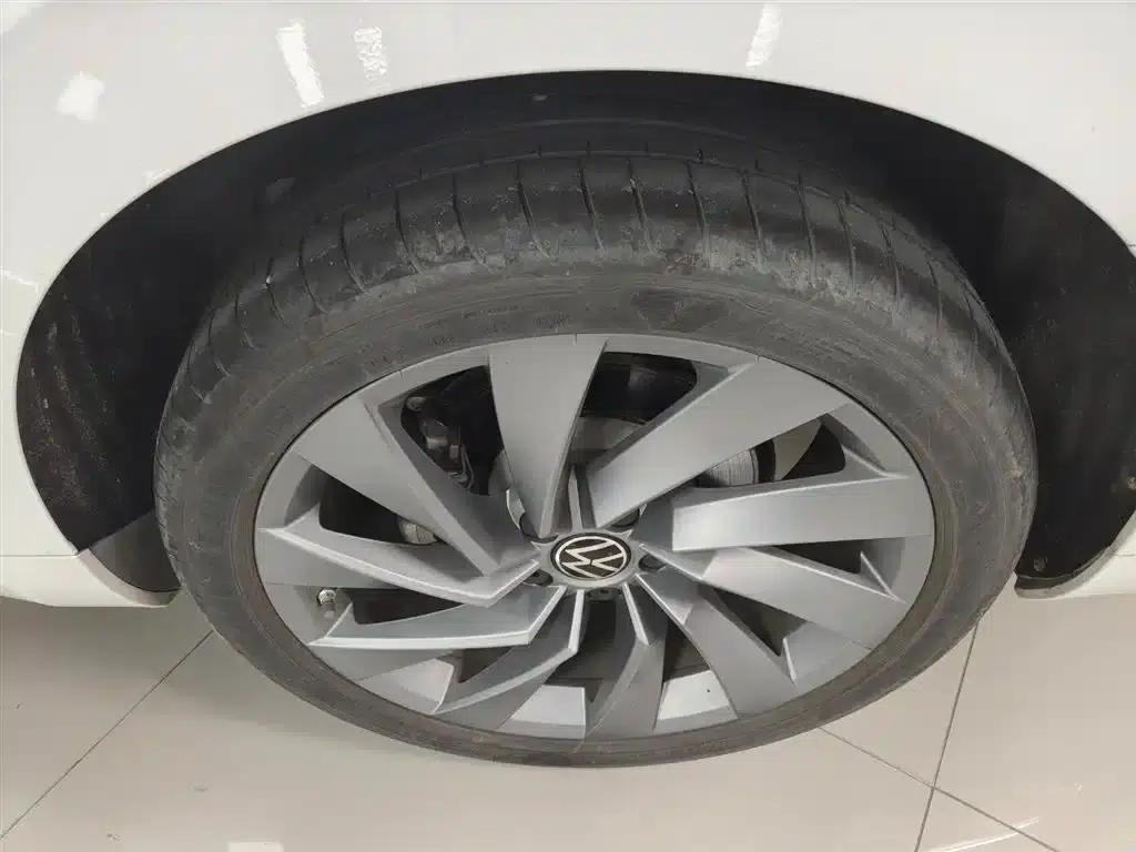 FAW-Volkswagen CC 2024 380TSI Striking Edition — миниатюра 28