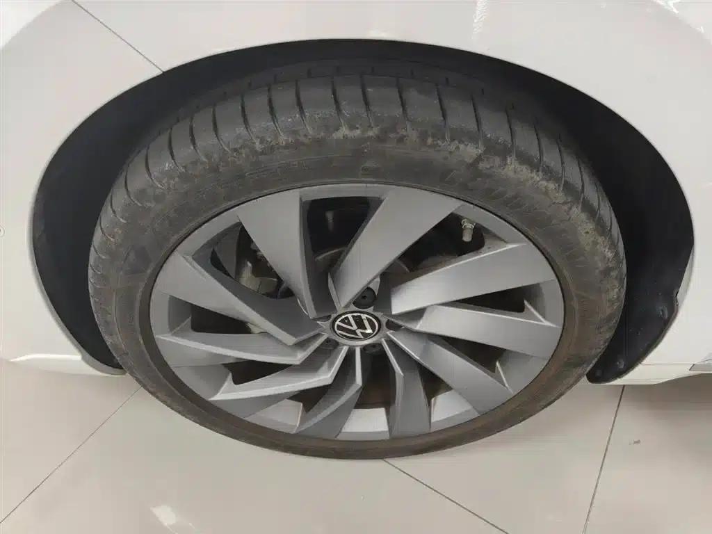 FAW-Volkswagen CC 2024 380TSI Striking Edition — миниатюра 29