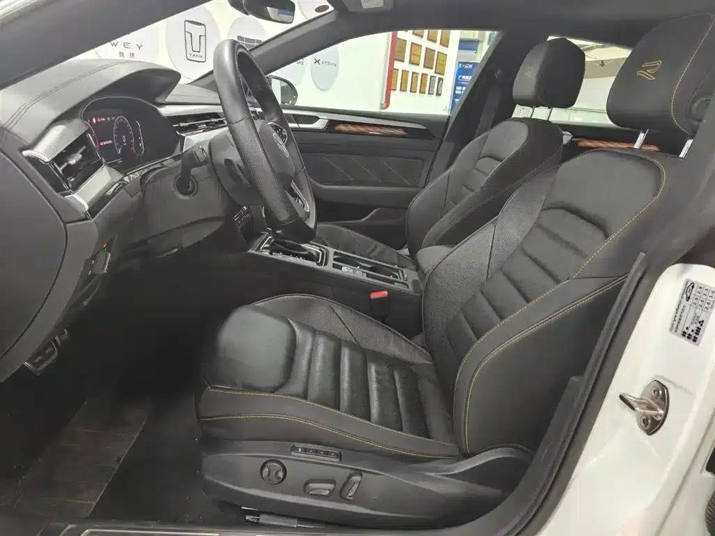 FAW-Volkswagen CC 2024 380TSI Striking Edition — миниатюра 10
