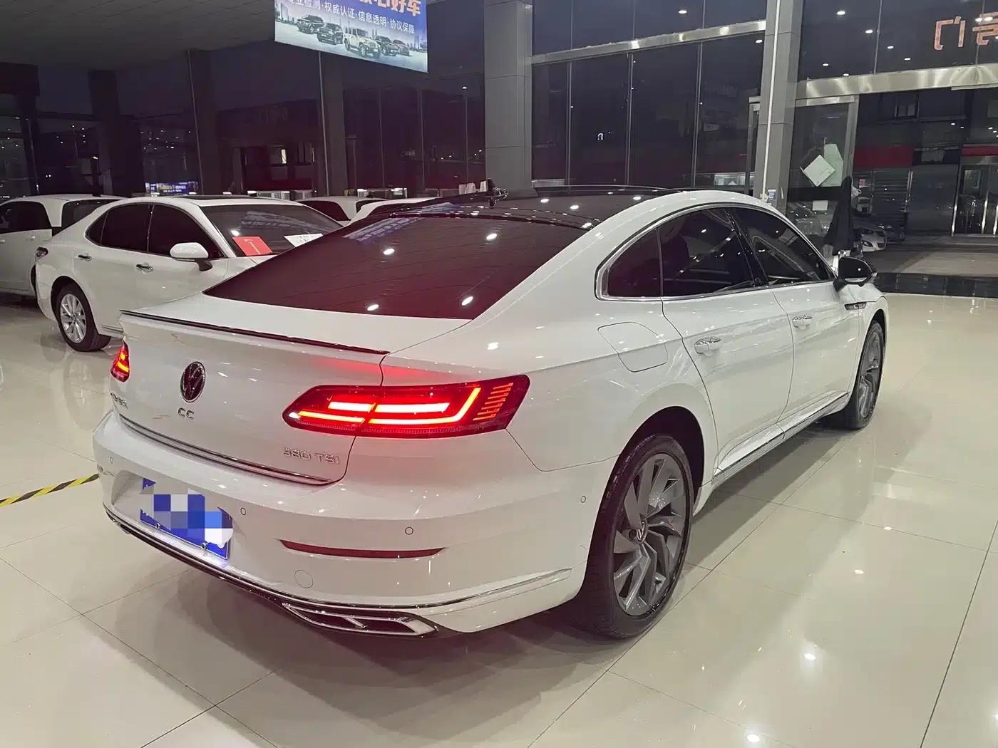 FAW-Volkswagen CC 2024 380TSI Striking Edition — миниатюра 16