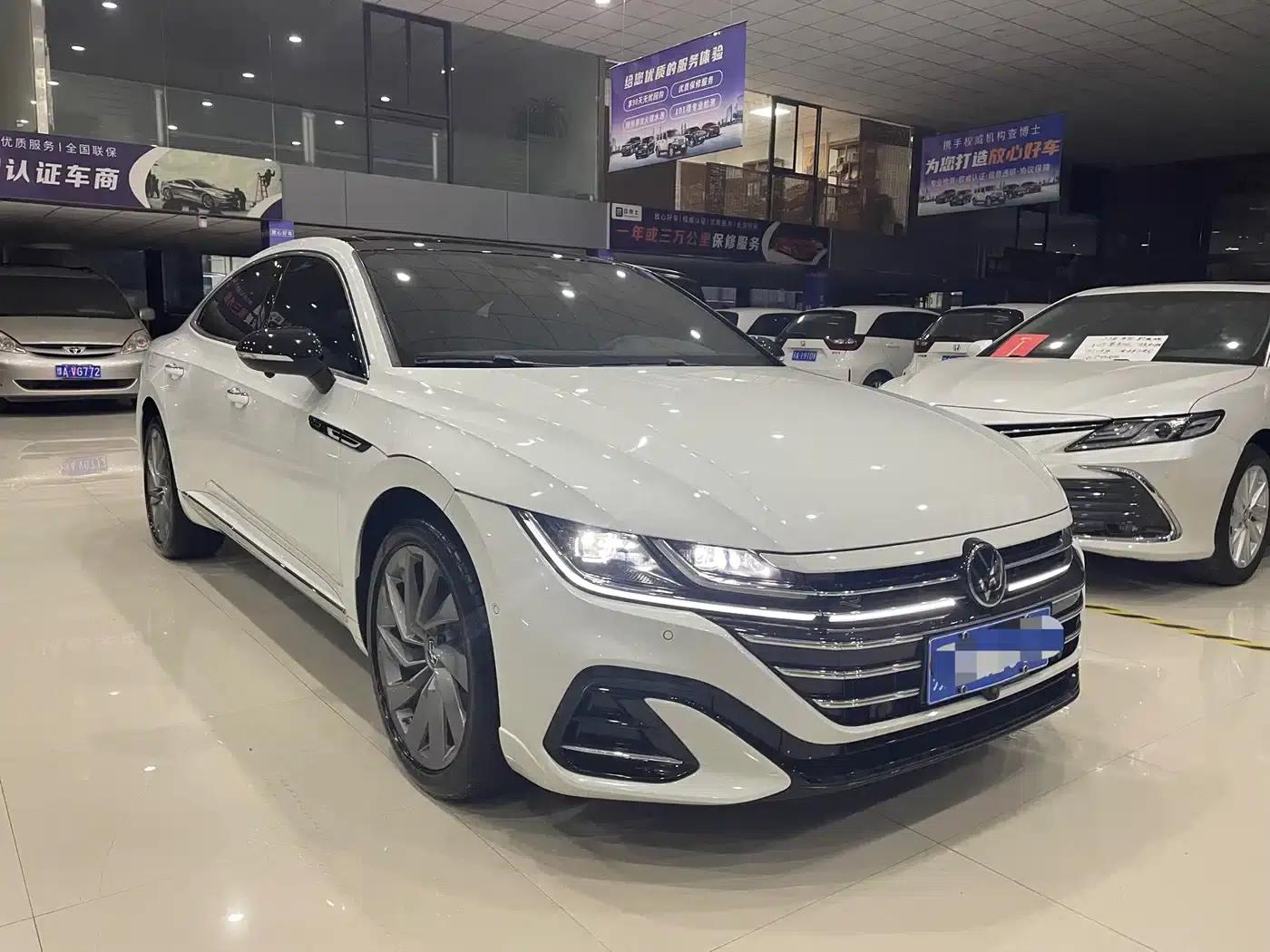 FAW-Volkswagen CC 2024 380TSI Striking Edition — миниатюра 3