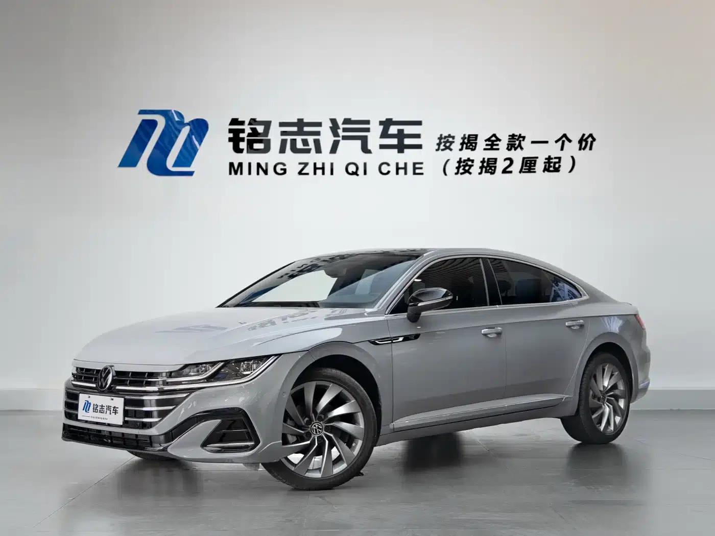 FAW-Volkswagen CC 2025 380TSI Striking Popular Edition — миниатюра 1