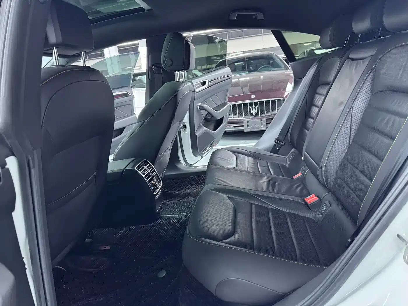 FAW-Volkswagen CC 2021 380TSI Striking Edition — миниатюра 15