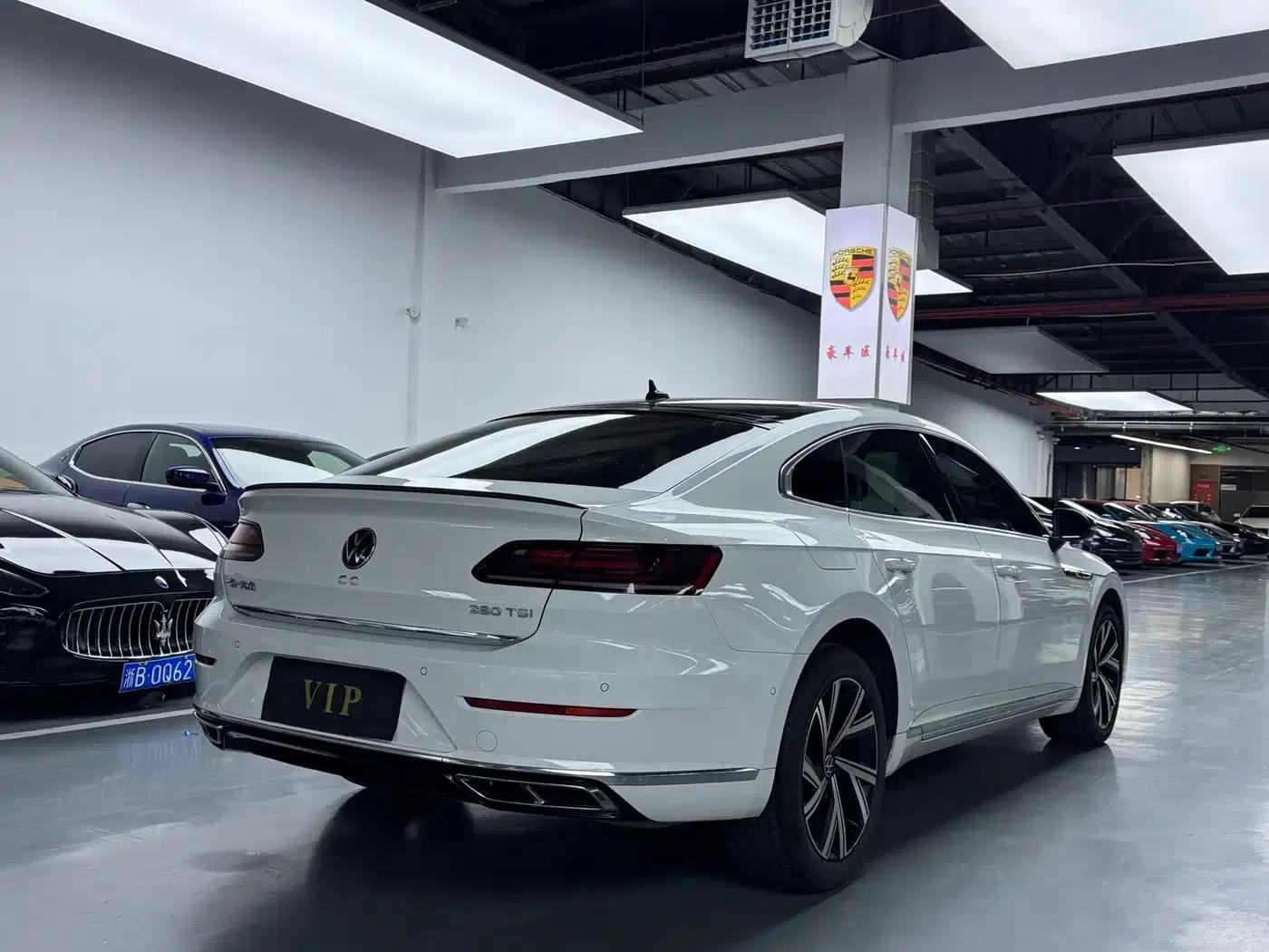 FAW-Volkswagen CC 2021 380TSI Striking Edition — миниатюра 18