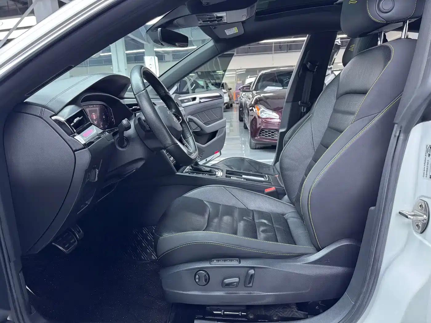 FAW-Volkswagen CC 2021 380TSI Striking Edition — миниатюра 4