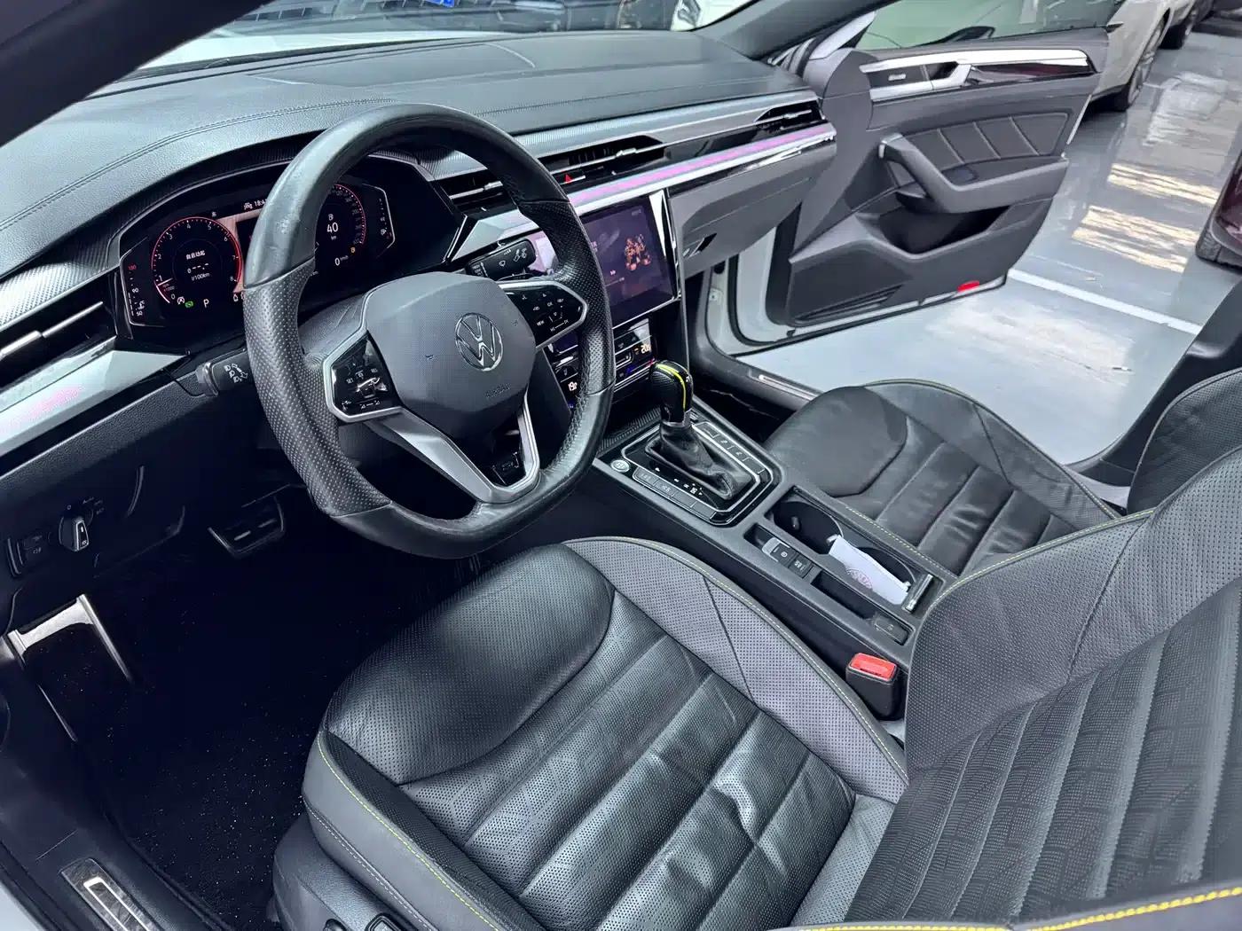 FAW-Volkswagen CC 2021 380TSI Striking Edition — миниатюра 6