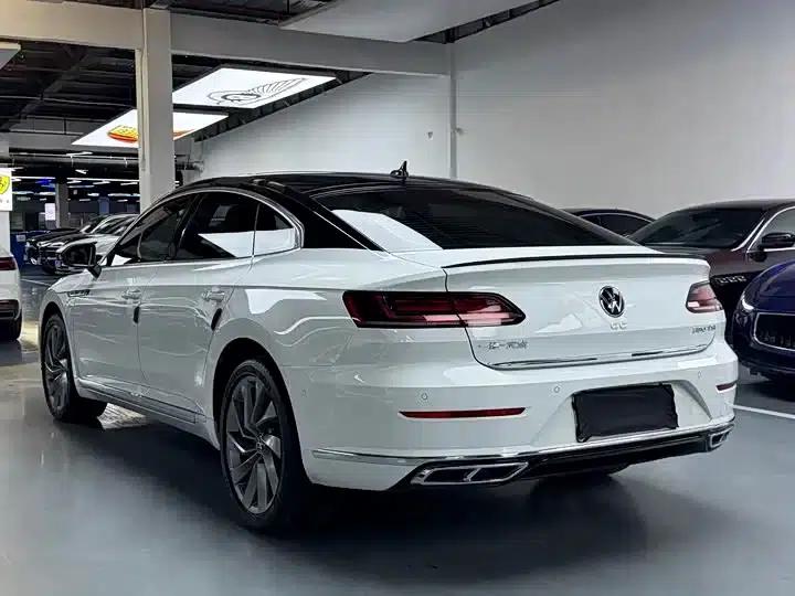 FAW-Volkswagen CC 2023 380TSI Striking Edition — миниатюра 21