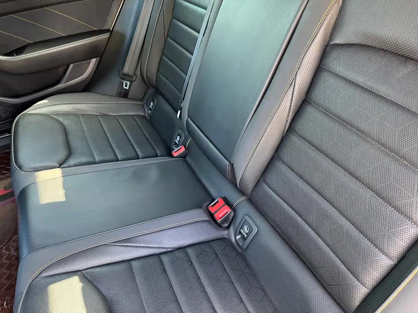 FAW-Volkswagen CC 2023 380TSI Striking Edition — миниатюра 11