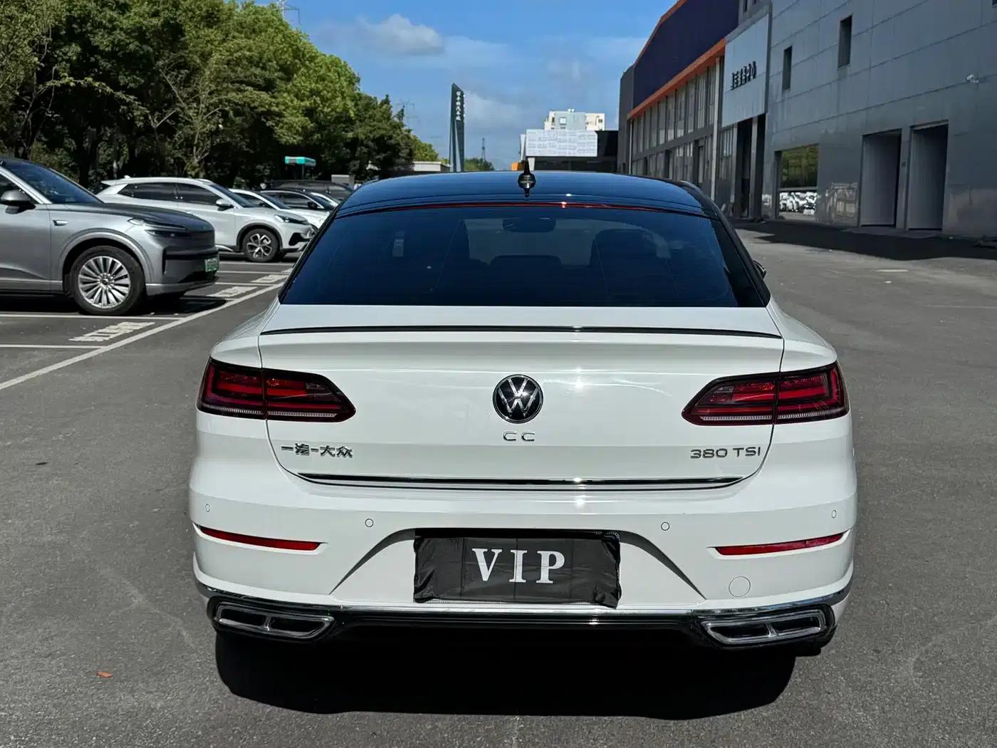 FAW-Volkswagen CC 2023 380TSI Striking Edition — миниатюра 24