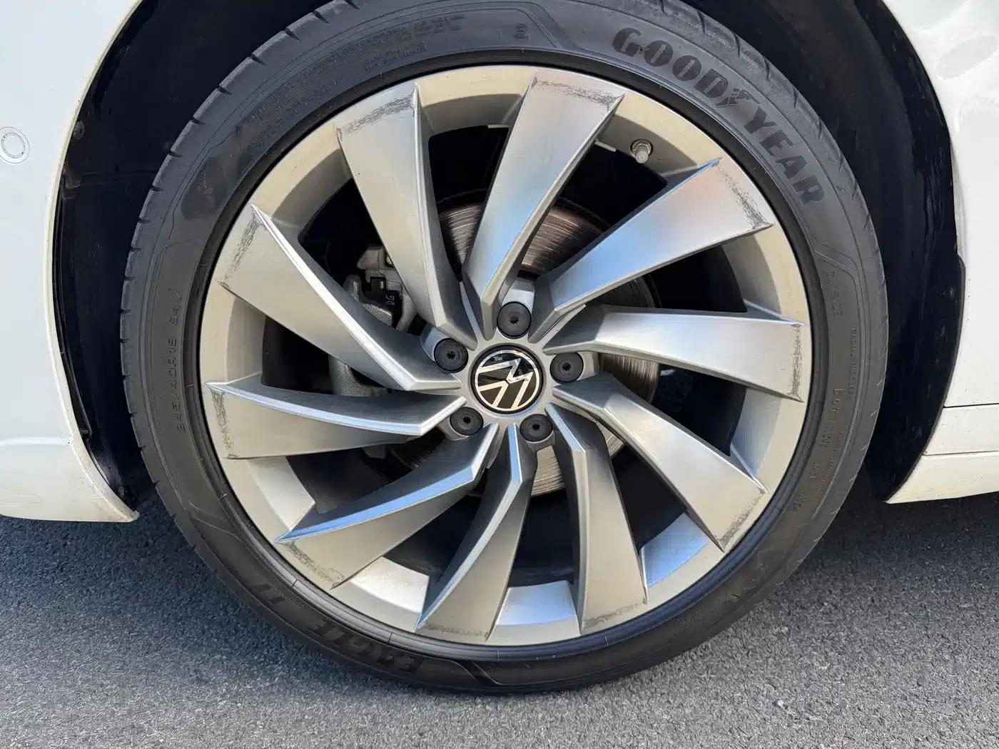 FAW-Volkswagen CC 2023 380TSI Striking Edition — миниатюра 28