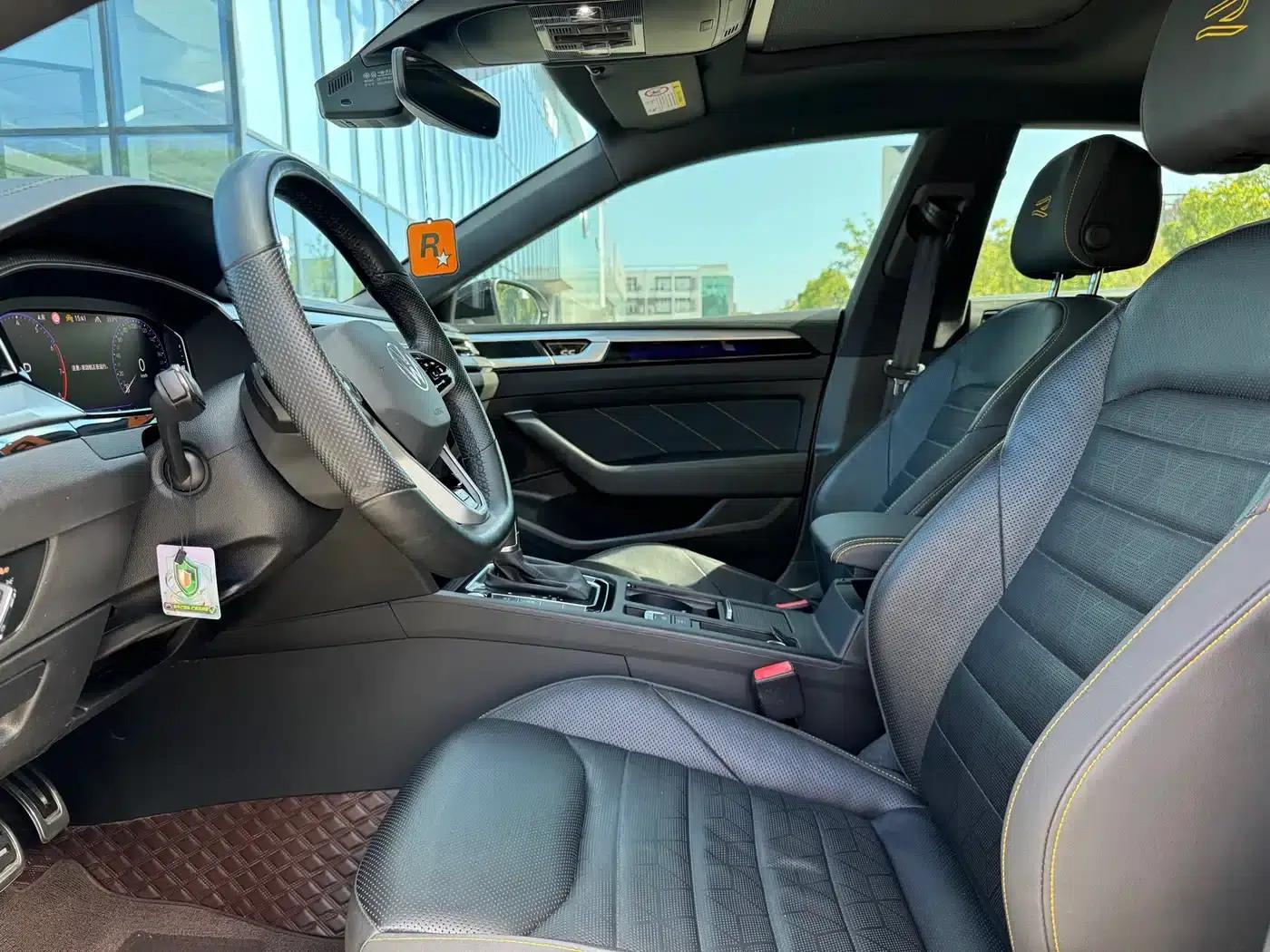 FAW-Volkswagen CC 2023 380TSI Striking Edition — миниатюра 9