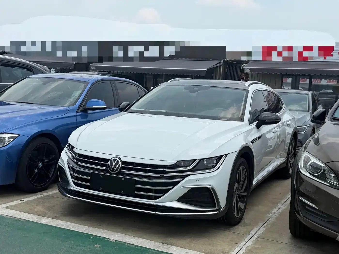 FAW-Volkswagen CC 2021 Shooting Brake 380TSI Hunter Edition — миниатюра 3