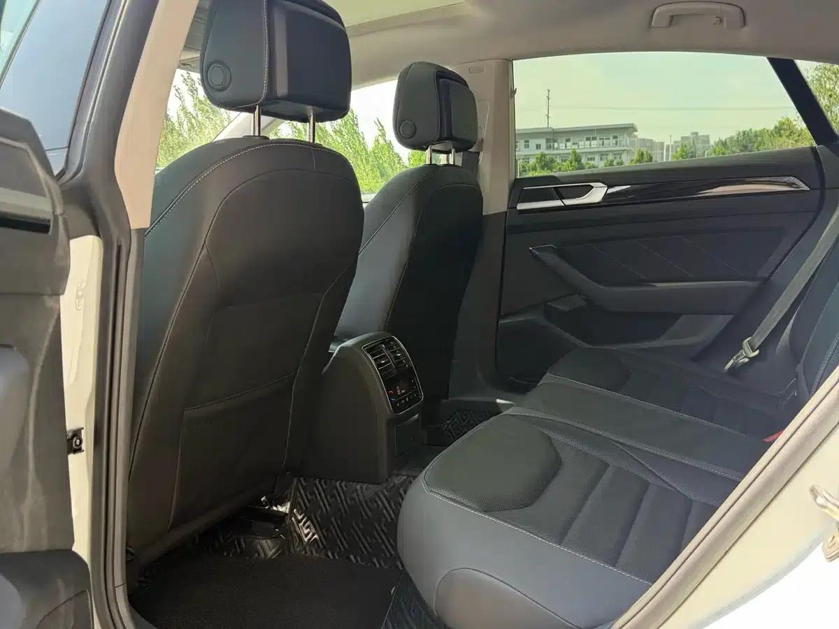 FAW-Volkswagen CC 2021 380TSI Striking Edition — миниатюра 8