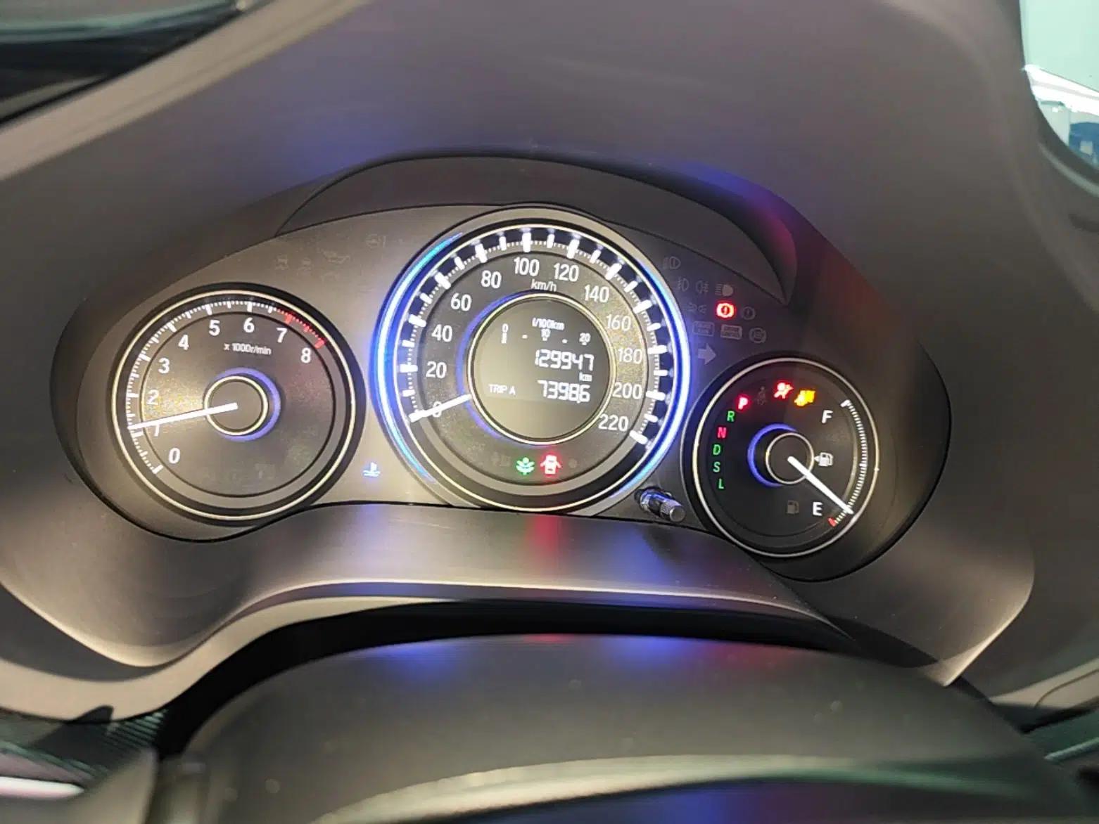 Honda Crider 2016 1.8L CVT Luxury Edition — миниатюра 14