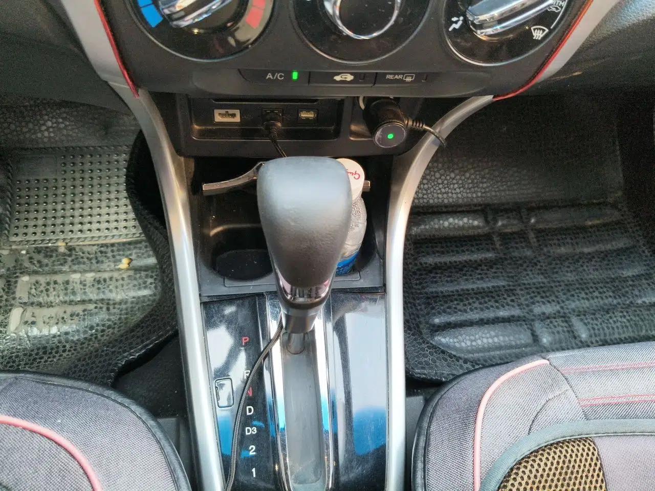 Honda Crider 2013 1.8L automatic luxury edition — миниатюра 14