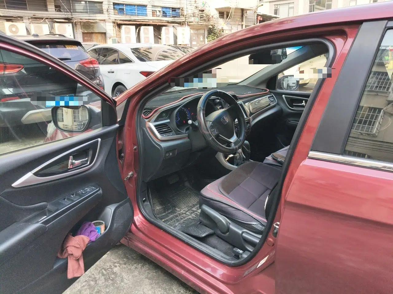 Honda Crider 2013 1.8L automatic luxury edition — миниатюра 16