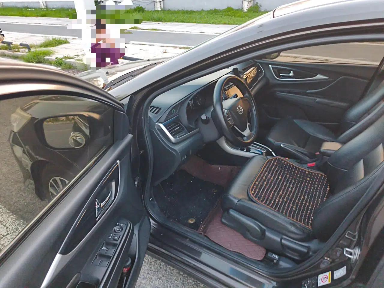 Honda Crider 2013 1.8L automatic luxury edition — миниатюра 16