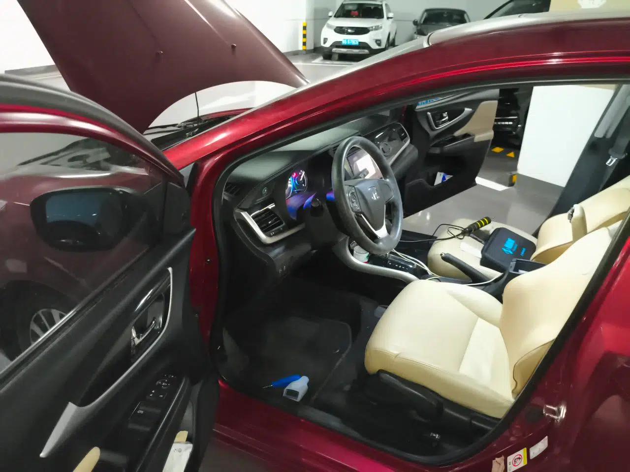 Honda Crider 2013 1.8L automatic luxury edition — миниатюра 16