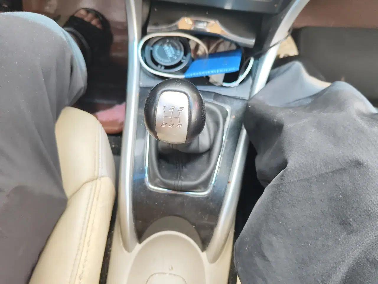 Honda Crider 2013 1.8L manual Comfort version — миниатюра 14