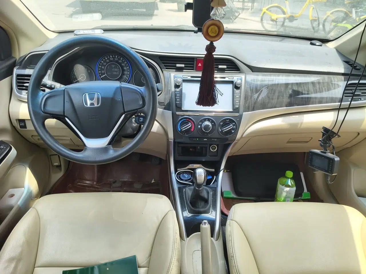 Honda Crider 2013 1.8L manual Comfort version — миниатюра 9