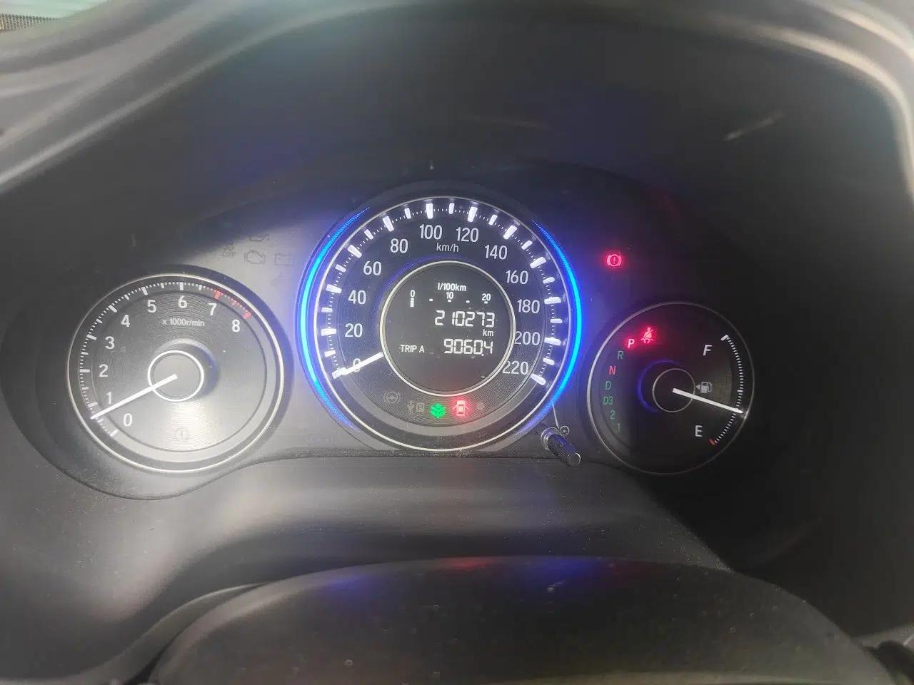 Honda Crider 2013 1.8L automatic luxury edition — миниатюра 11