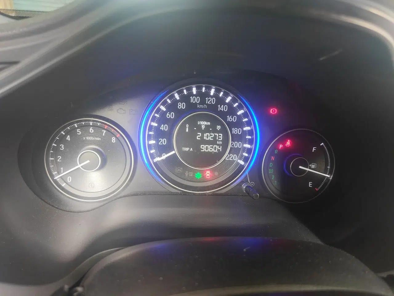 Honda Crider 2013 1.8L automatic luxury edition — миниатюра 12