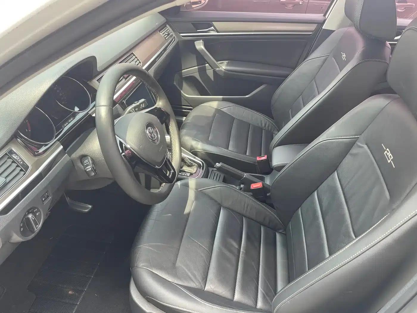 2016 Volkswagen Bora 230TSI DSG 25th Anniversary Edition — миниатюра 12