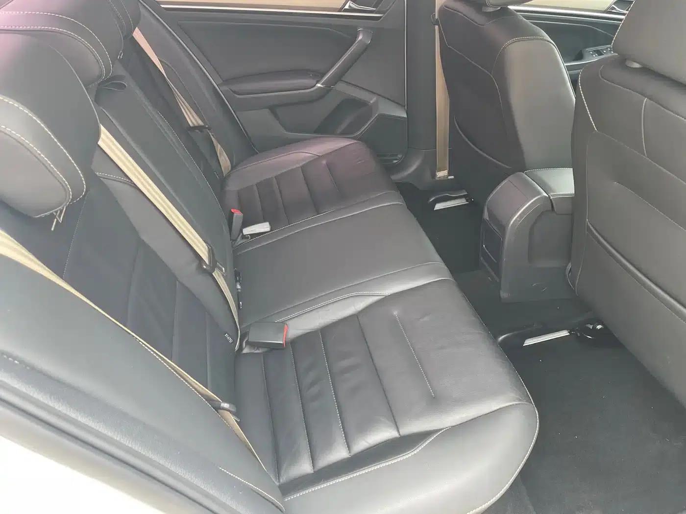 2016 Volkswagen Bora 230TSI DSG 25th Anniversary Edition — миниатюра 9