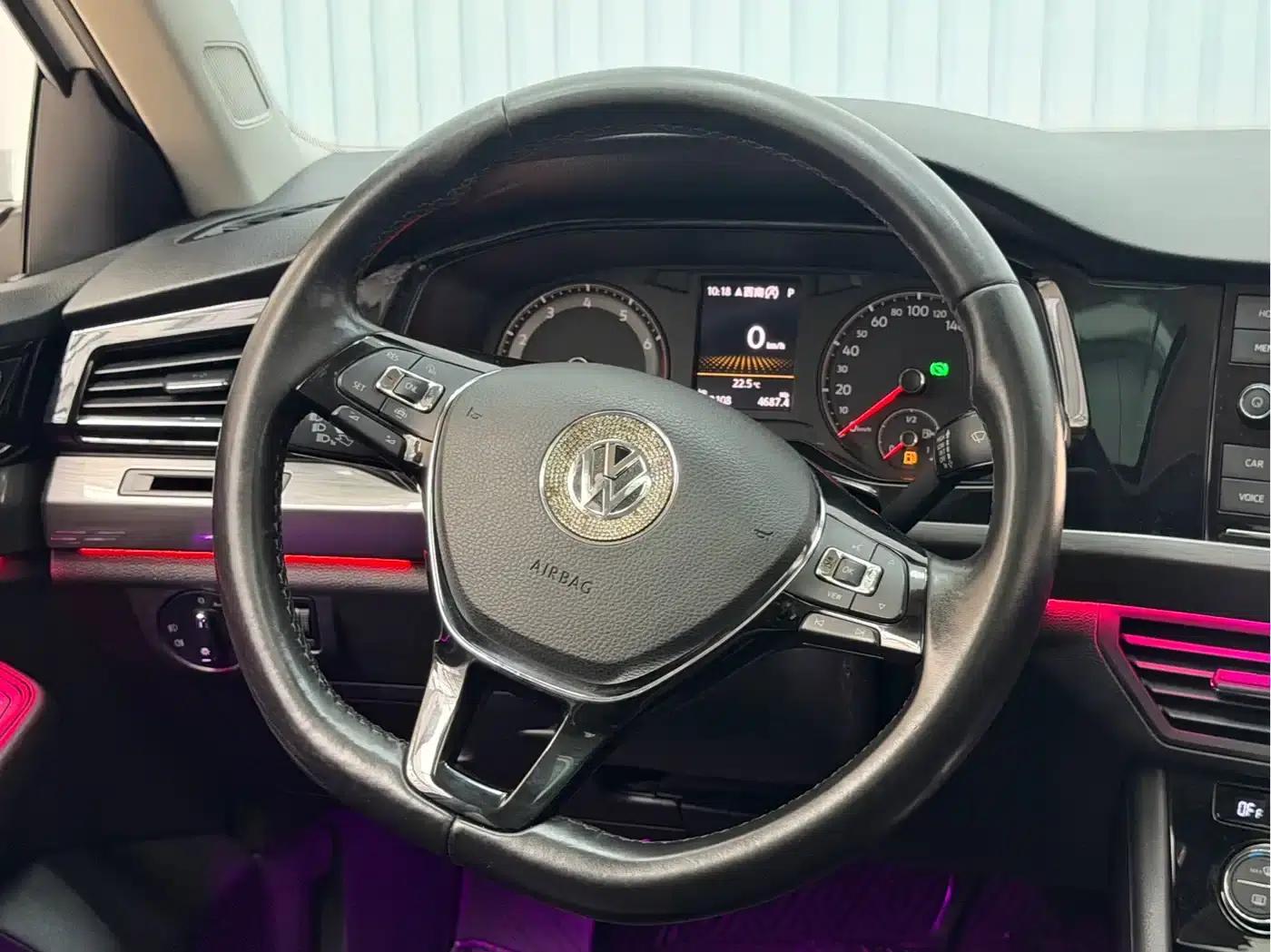 2019 Volkswagen Bora Facelift 280TSI DSG Luxury Model (National V Emission Standard) — миниатюра 17