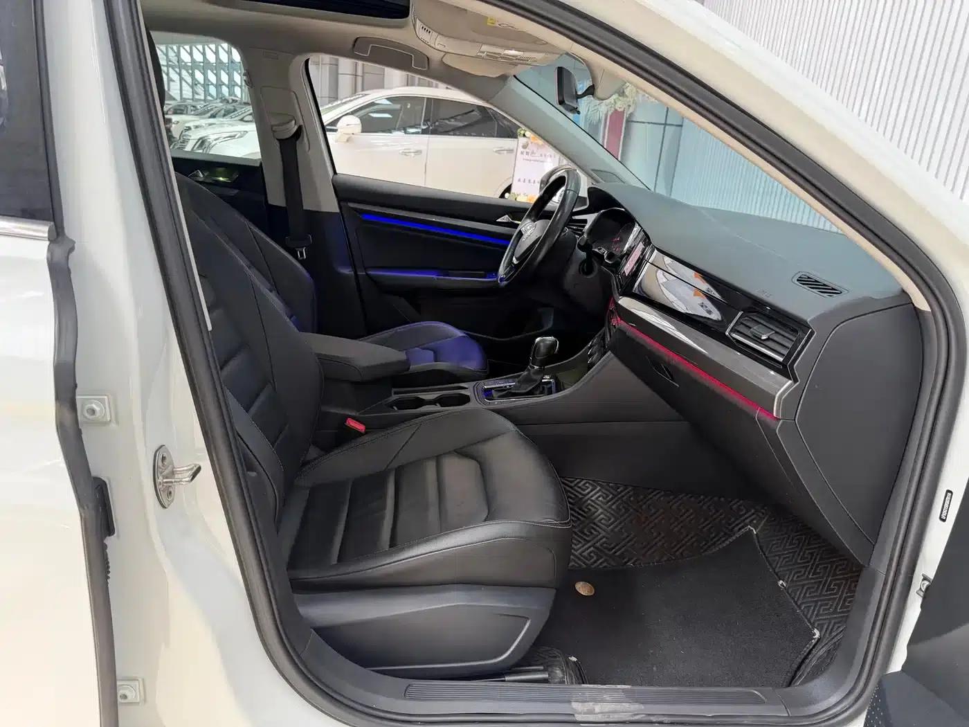 2019 Volkswagen Bora Facelift 280TSI DSG Luxury Model (National V Emission Standard) — миниатюра 20